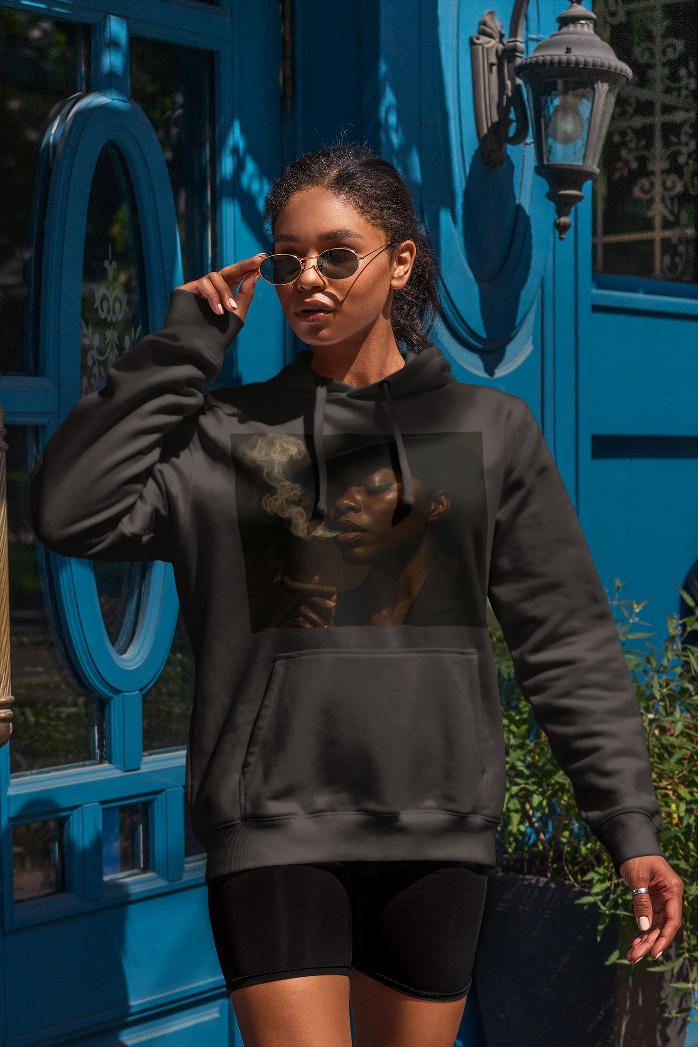 Chic Cropped Hoodie with Smoky Vibes,